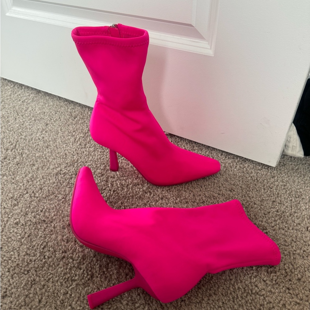 Steve Madden Hot Pink Heeled Boots